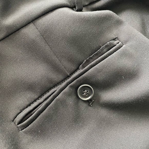 Fully lined black dress pants - Picture 8 of 8